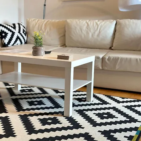Modern Centrally Located Apartment *
